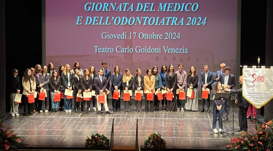 Clicca per accedere all'articolo Giornata del Medico e dell’Odontoiatra: nuove leve e maestri in festa al Teatro Goldoni